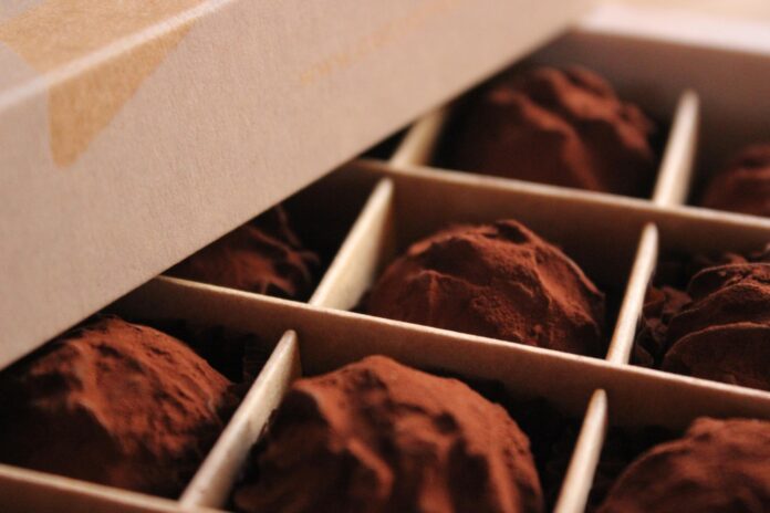 Valentine Week - Chocolate Day, Pardeep ignores Priya